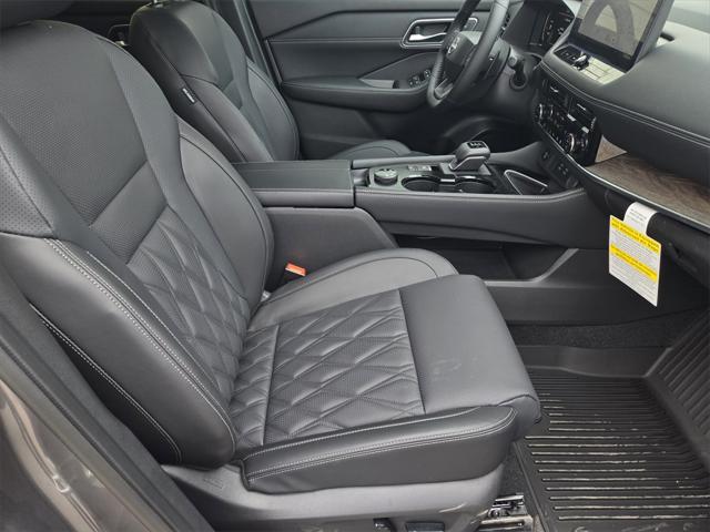 new 2025 Nissan Rogue car, priced at $42,431