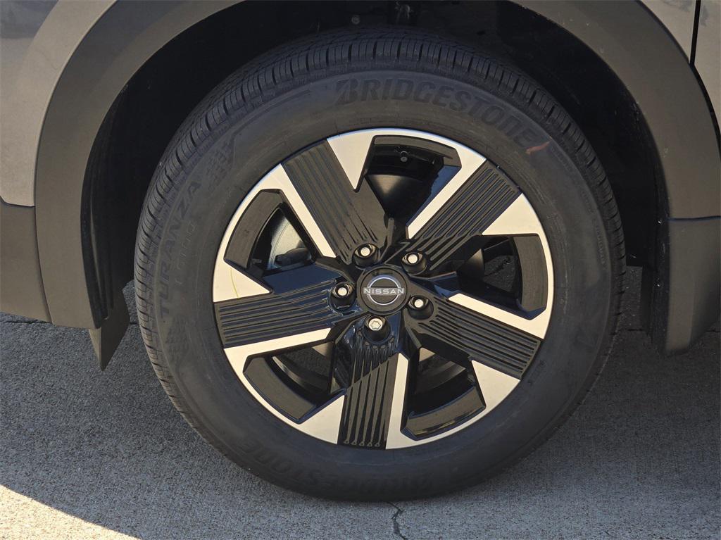 new 2026 Nissan Kicks car, priced at $28,311
