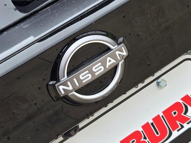 new 2025 Nissan Kicks car, priced at $27,555