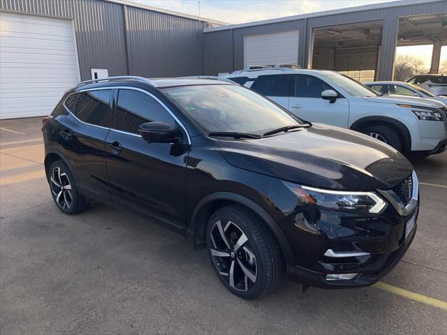 used 2022 Nissan Rogue Sport car, priced at $22,320