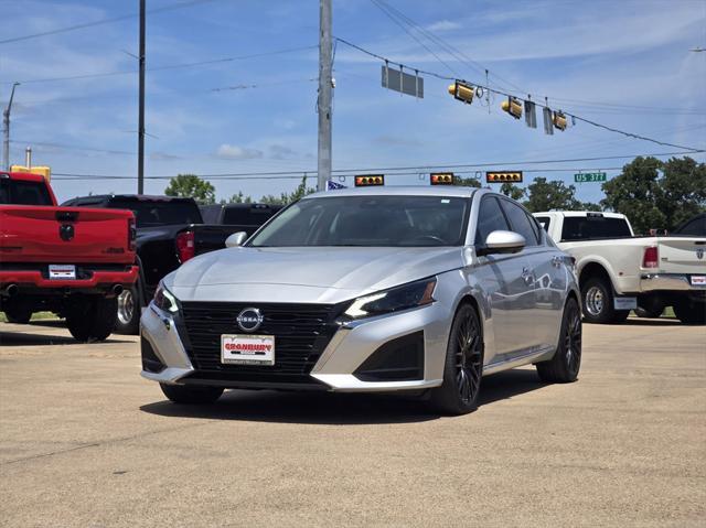 used 2023 Nissan Altima car, priced at $21,469