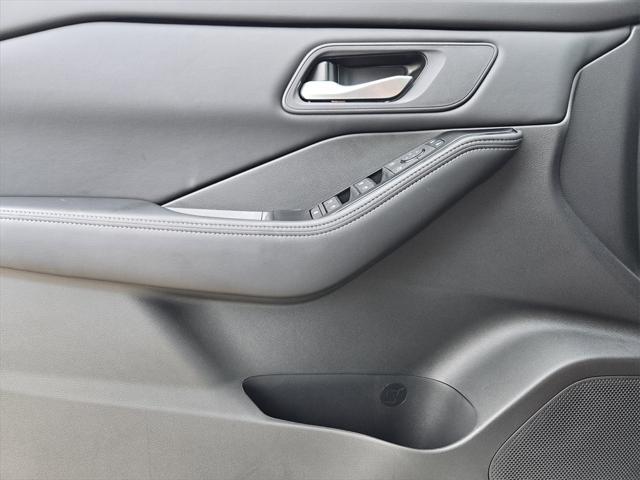 new 2025 Nissan Rogue car, priced at $31,236