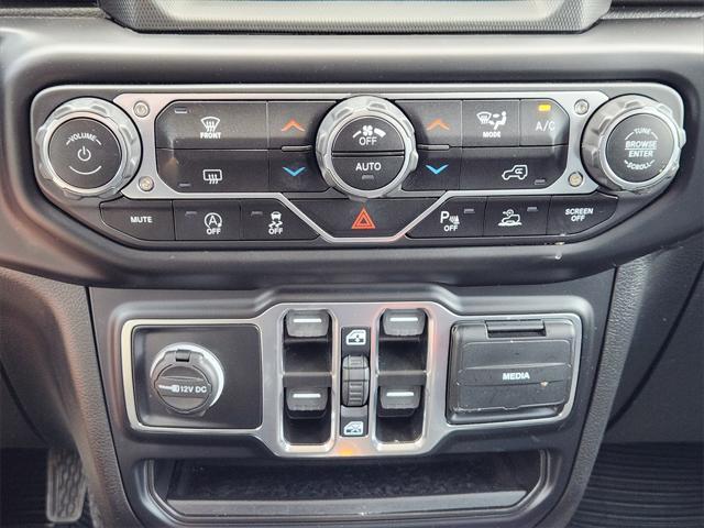 used 2022 Jeep Gladiator car, priced at $28,617