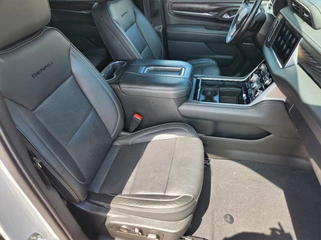 used 2021 GMC Yukon XL car, priced at $55,374