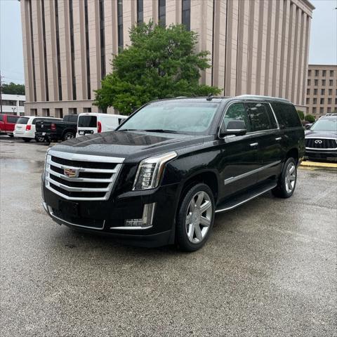 used 2020 Cadillac Escalade ESV car, priced at $40,277