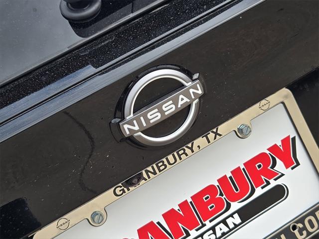 new 2025 Nissan Kicks car, priced at $28,450
