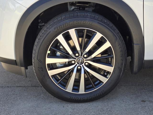 new 2025 Nissan Pathfinder car, priced at $49,246