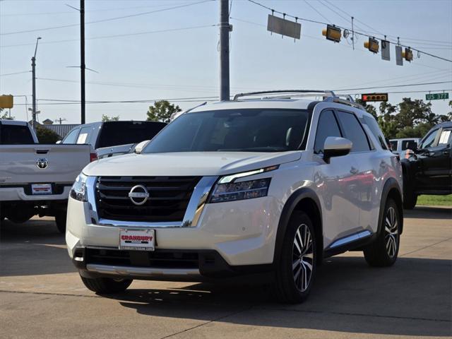 new 2024 Nissan Pathfinder car, priced at $43,434