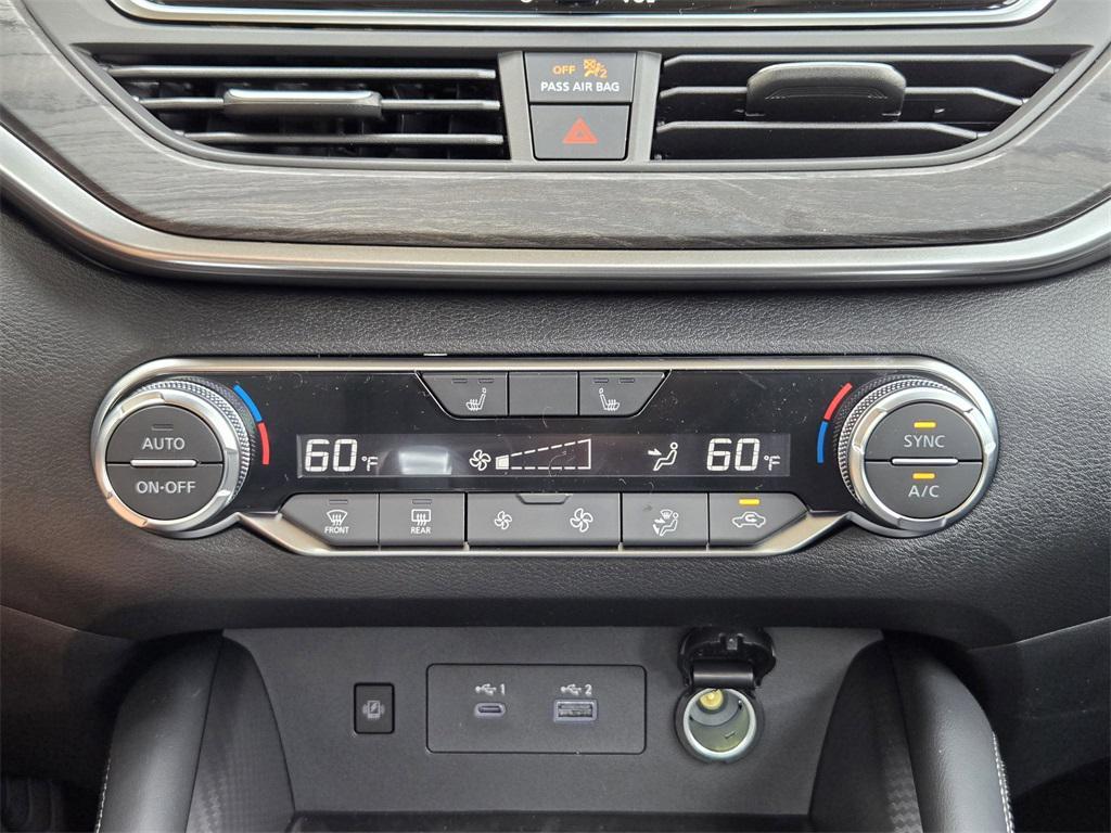 new 2025 Nissan Altima car, priced at $31,133