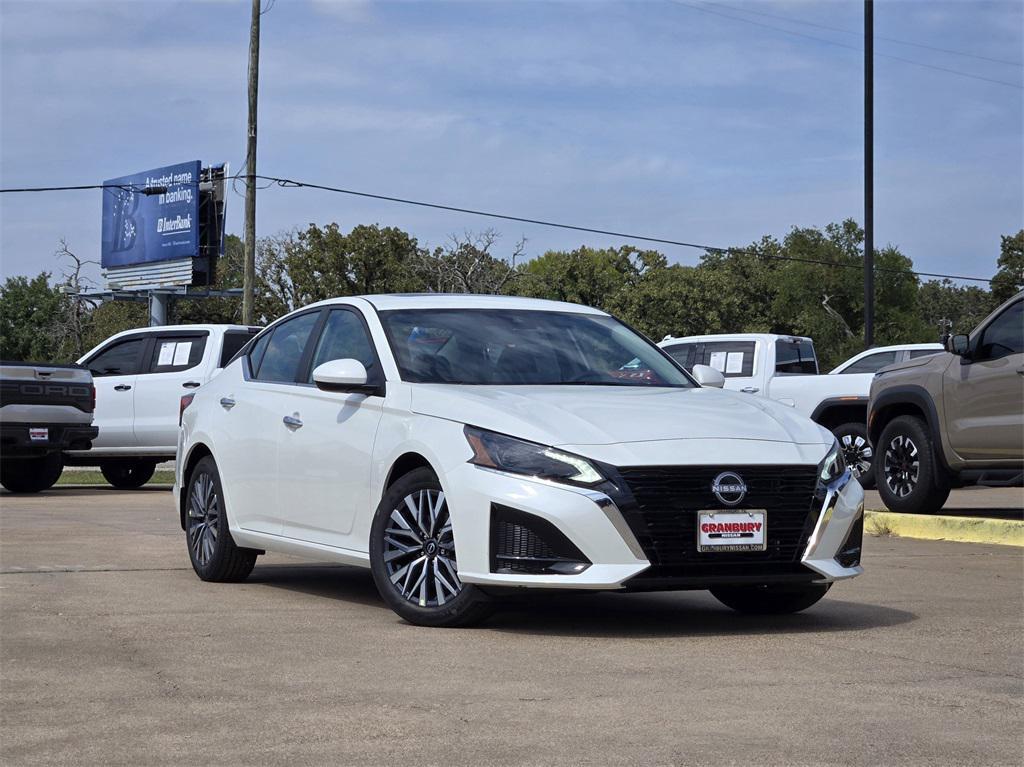 new 2025 Nissan Altima car, priced at $31,133