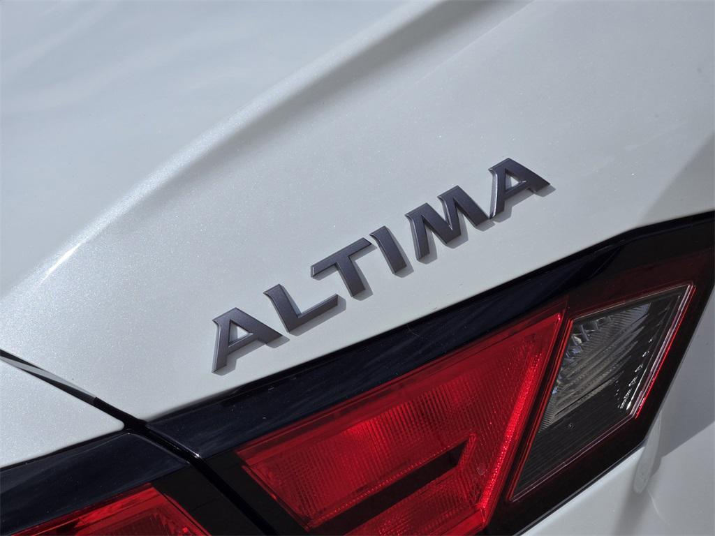 new 2025 Nissan Altima car, priced at $31,133