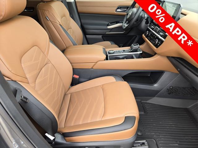 new 2025 Nissan Pathfinder car, priced at $50,752