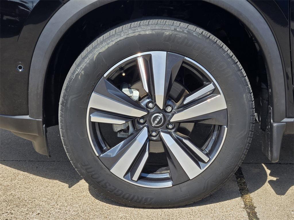 used 2023 Nissan Rogue car, priced at $28,049