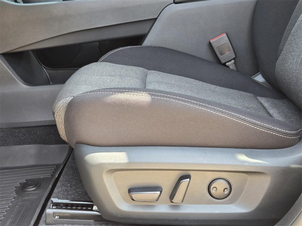 new 2025 Nissan Rogue car, priced at $30,857