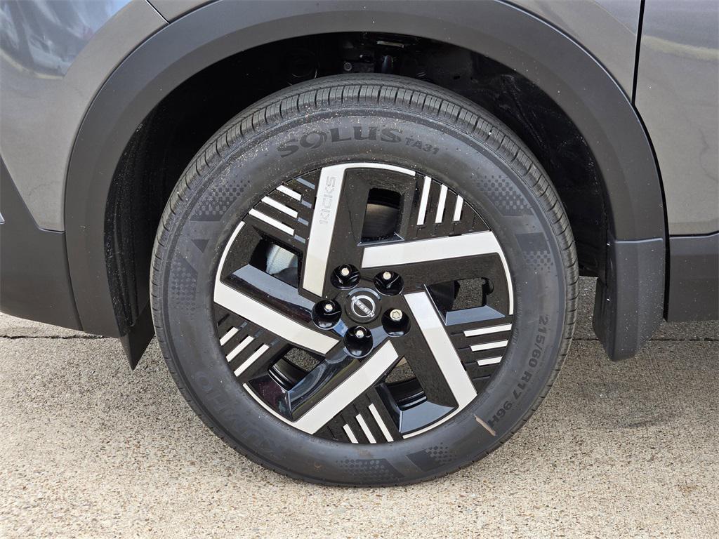 new 2025 Nissan Kicks car, priced at $24,095