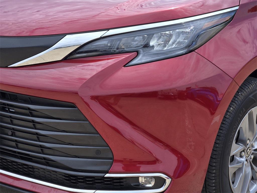 used 2024 Toyota Sienna car, priced at $45,995