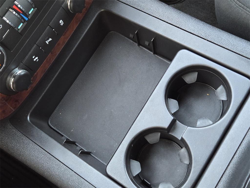 used 2013 Chevrolet Avalanche car, priced at $15,537