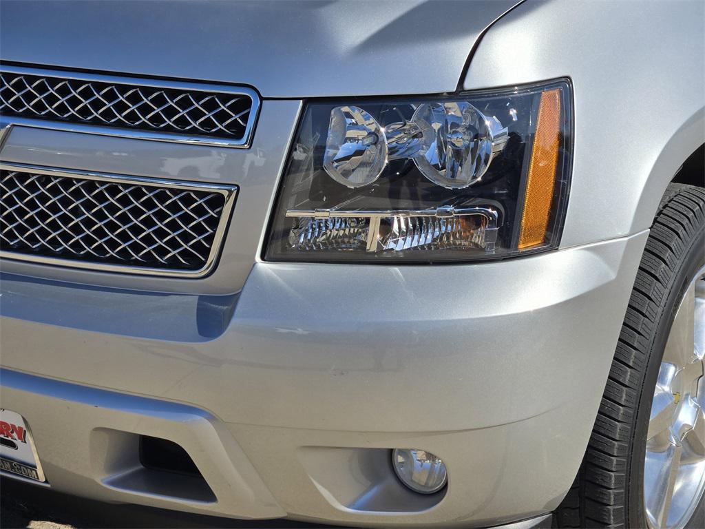 used 2013 Chevrolet Avalanche car, priced at $15,537