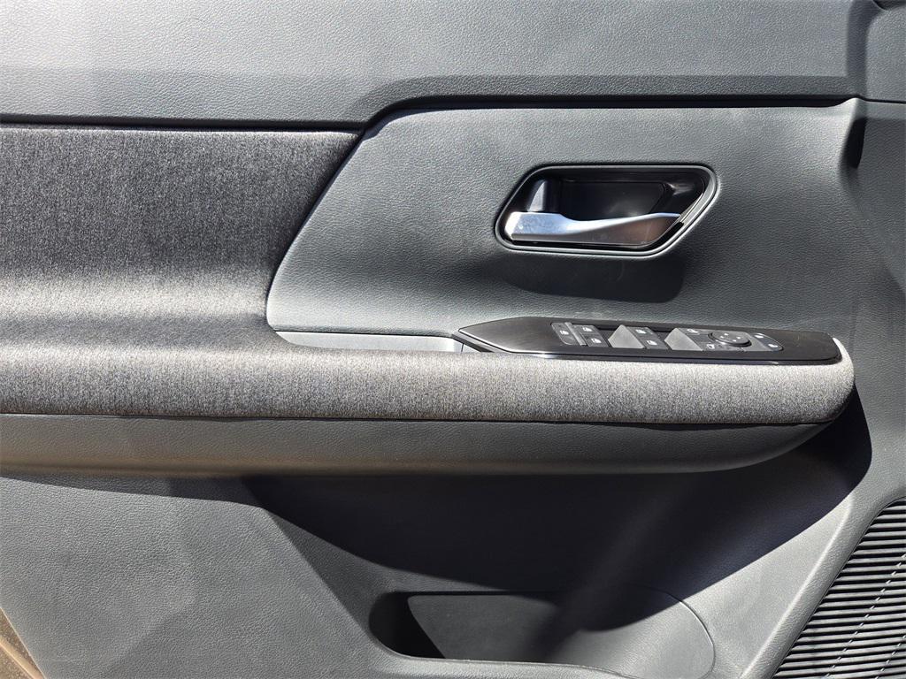 new 2026 Nissan Kicks car, priced at $25,788