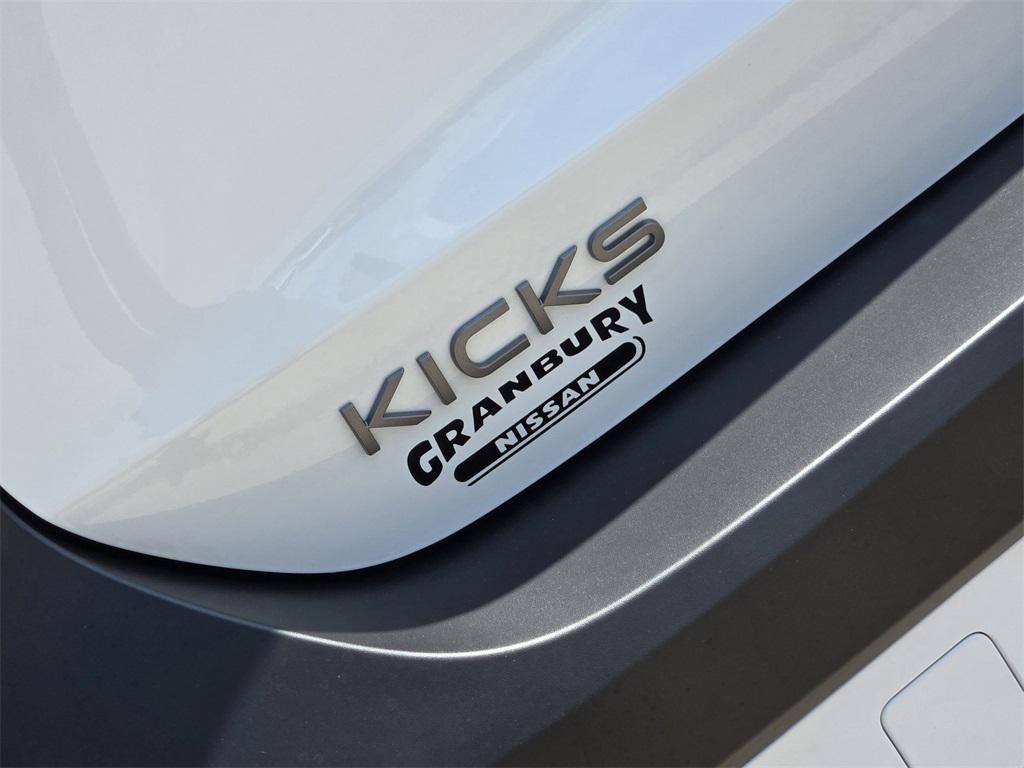 new 2025 Nissan Kicks car, priced at $26,682