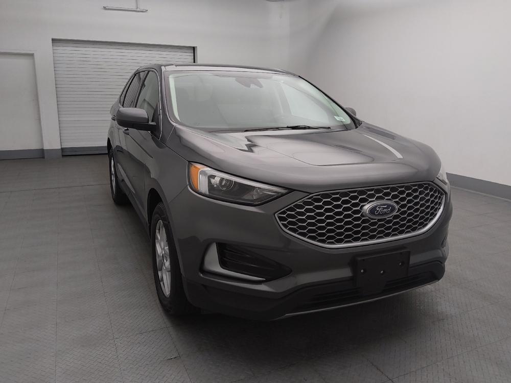 used 2024 Ford Edge car, priced at $24,395