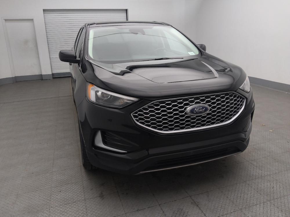 used 2024 Ford Edge car, priced at $23,595