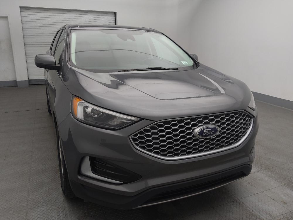 used 2024 Ford Edge car, priced at $22,795