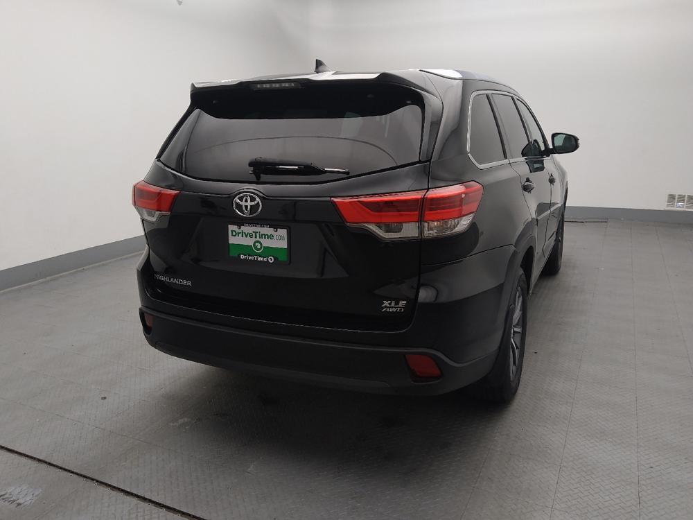 used 2018 Toyota Highlander car, priced at $24,295
