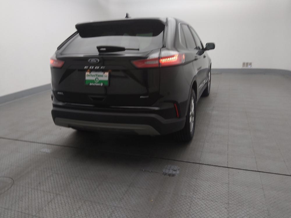 used 2024 Ford Edge car, priced at $24,395