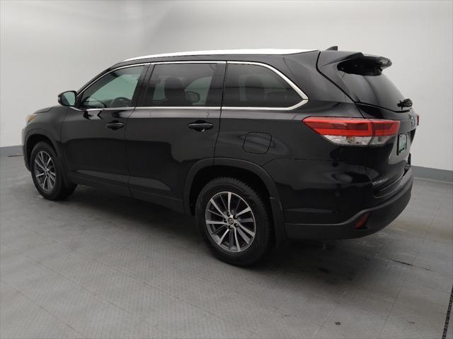 used 2019 Toyota Highlander car, priced at $27,995