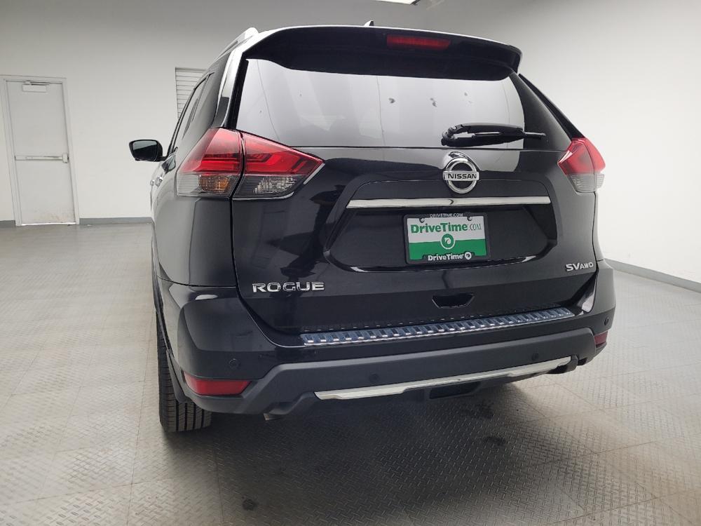 used 2019 Nissan Rogue car, priced at $15,095