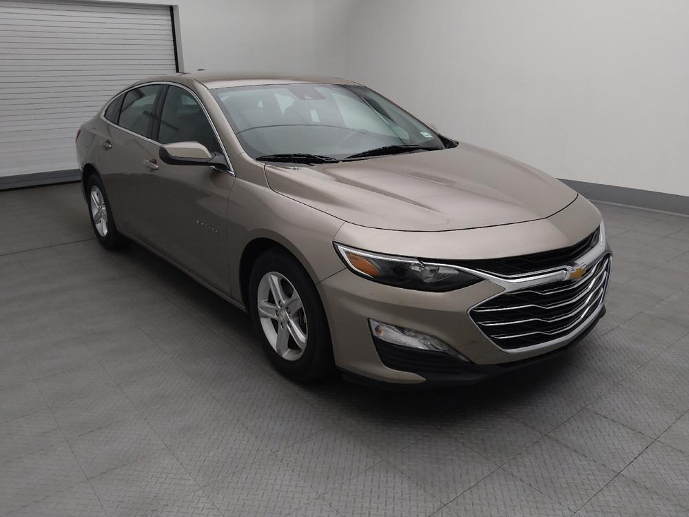 used 2023 Chevrolet Malibu car, priced at $18,495