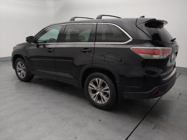 used 2016 Toyota Highlander car, priced at $18,395