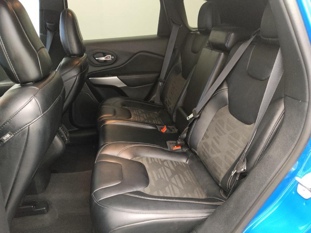 used 2022 Jeep Cherokee car, priced at $20,595