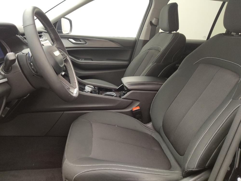 used 2023 Jeep Grand Cherokee car, priced at $29,995
