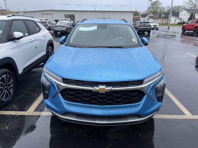 new 2025 Chevrolet Trax car, priced at $25,880