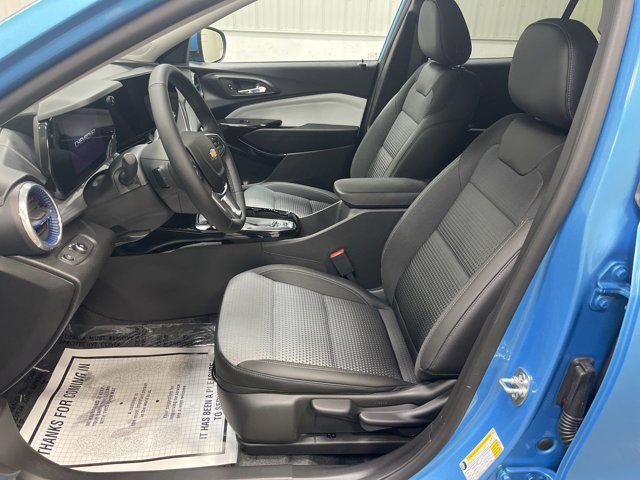 new 2025 Chevrolet Trax car, priced at $25,880