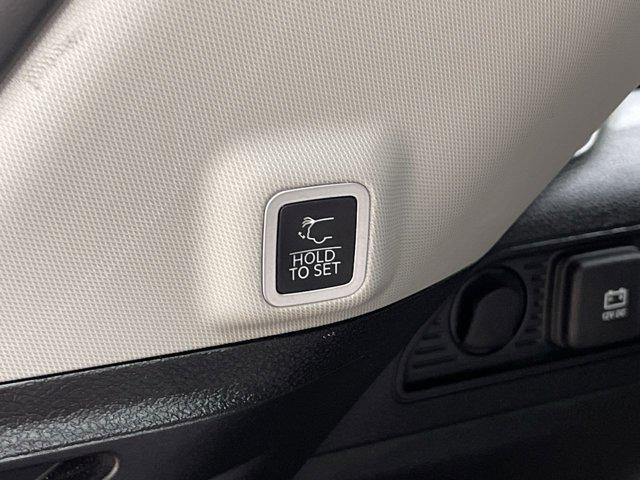 used 2023 Jeep Grand Cherokee car, priced at $30,874