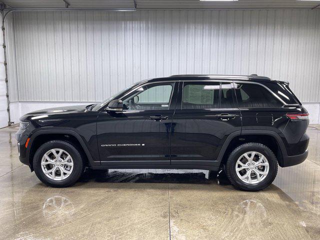 used 2023 Jeep Grand Cherokee car, priced at $32,476