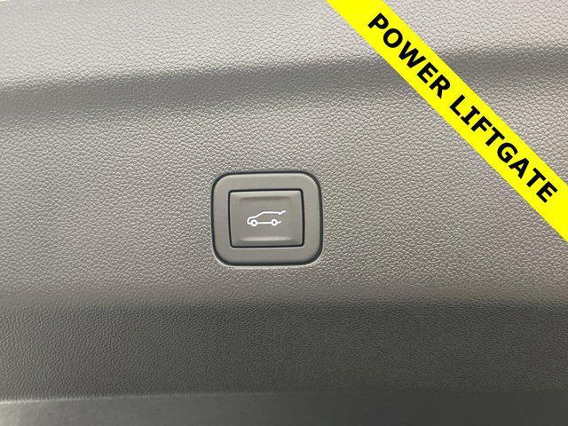 new 2025 Chevrolet Suburban car, priced at $91,468