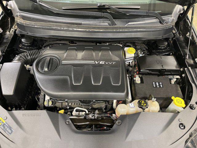 used 2020 Jeep Cherokee car, priced at $19,444