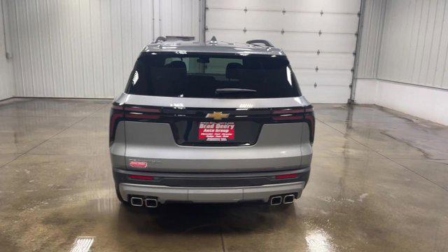 used 2025 Chevrolet Traverse car, priced at $40,018