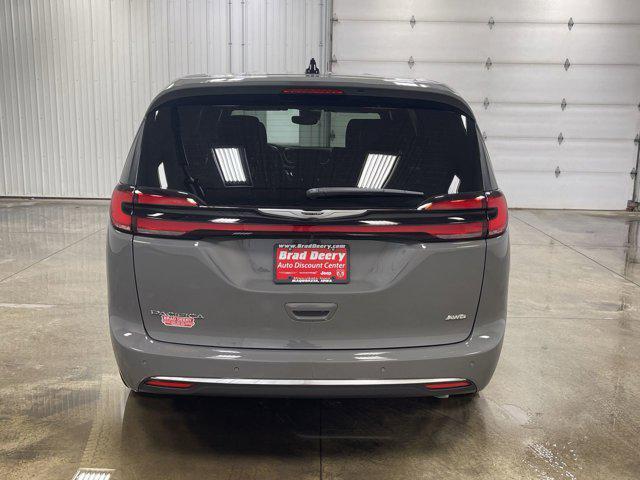 new 2025 Chrysler Pacifica car, priced at $44,791