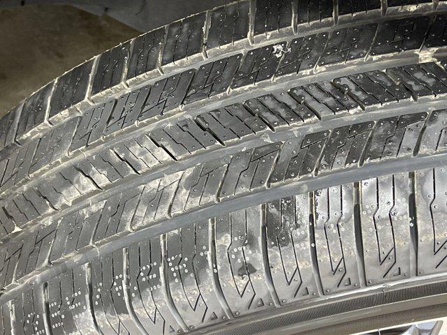 used 2023 GMC Acadia car, priced at $28,833