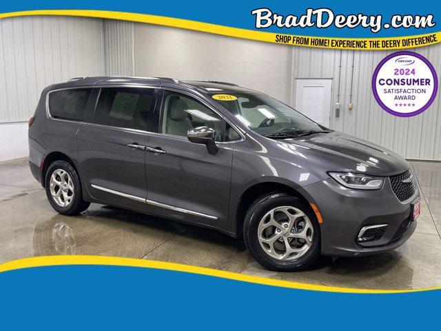 used 2021 Chrysler Pacifica car, priced at $33,142