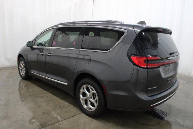 used 2021 Chrysler Pacifica car