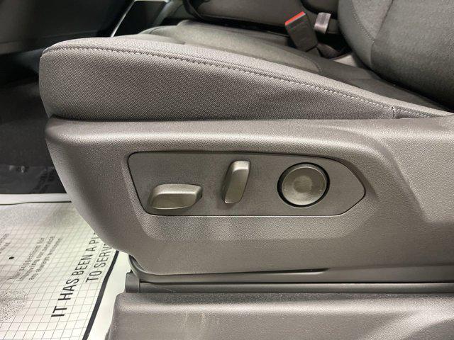 new 2024 Chevrolet Silverado 1500 car, priced at $44,173