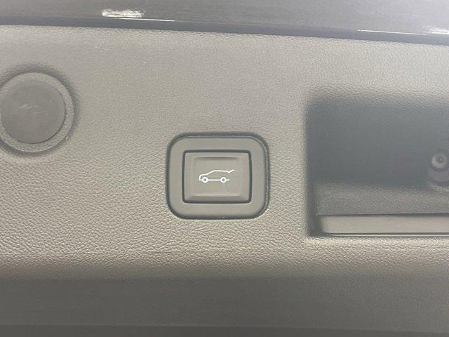 used 2023 Chevrolet Equinox car, priced at $29,543