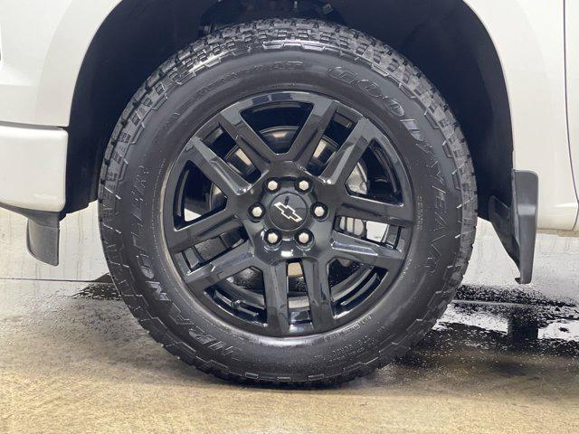 used 2024 Chevrolet Silverado 1500 car, priced at $40,111