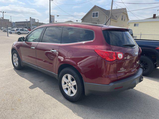 used 2010 Chevrolet Traverse car, priced at $4,698